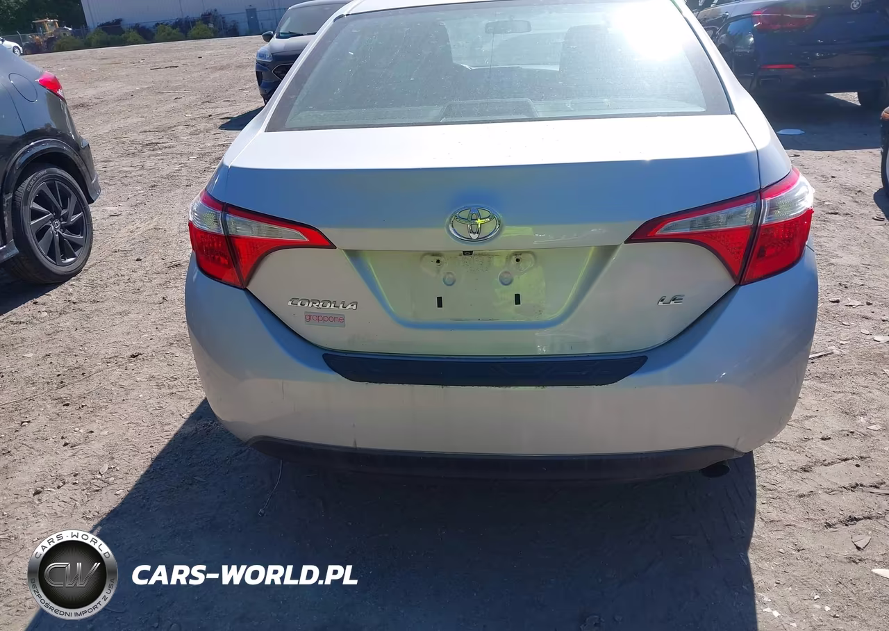 2015 Toyota Corolla Le VIN:2T1BURHE4FC444546 - 16