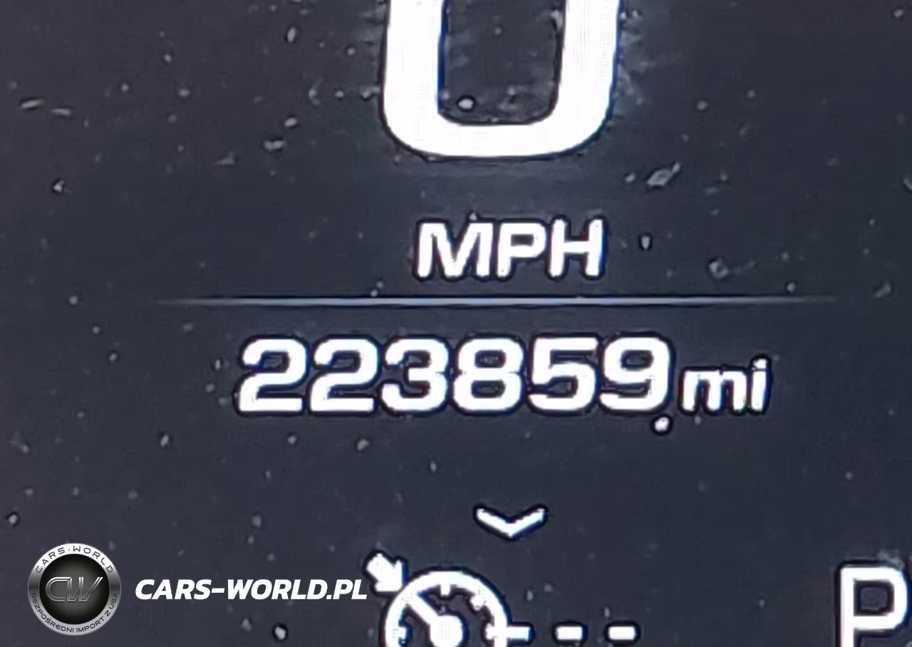 2017 Chevrolet Tahoe Premier VIN:1GNSKCKC3HR282502 - 15