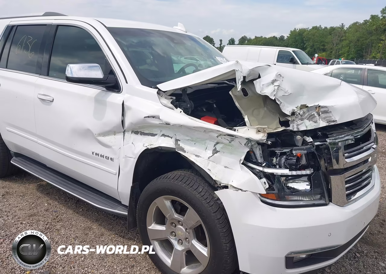 2017 Chevrolet Tahoe Premier VIN:1GNSKCKC3HR282502 - 6