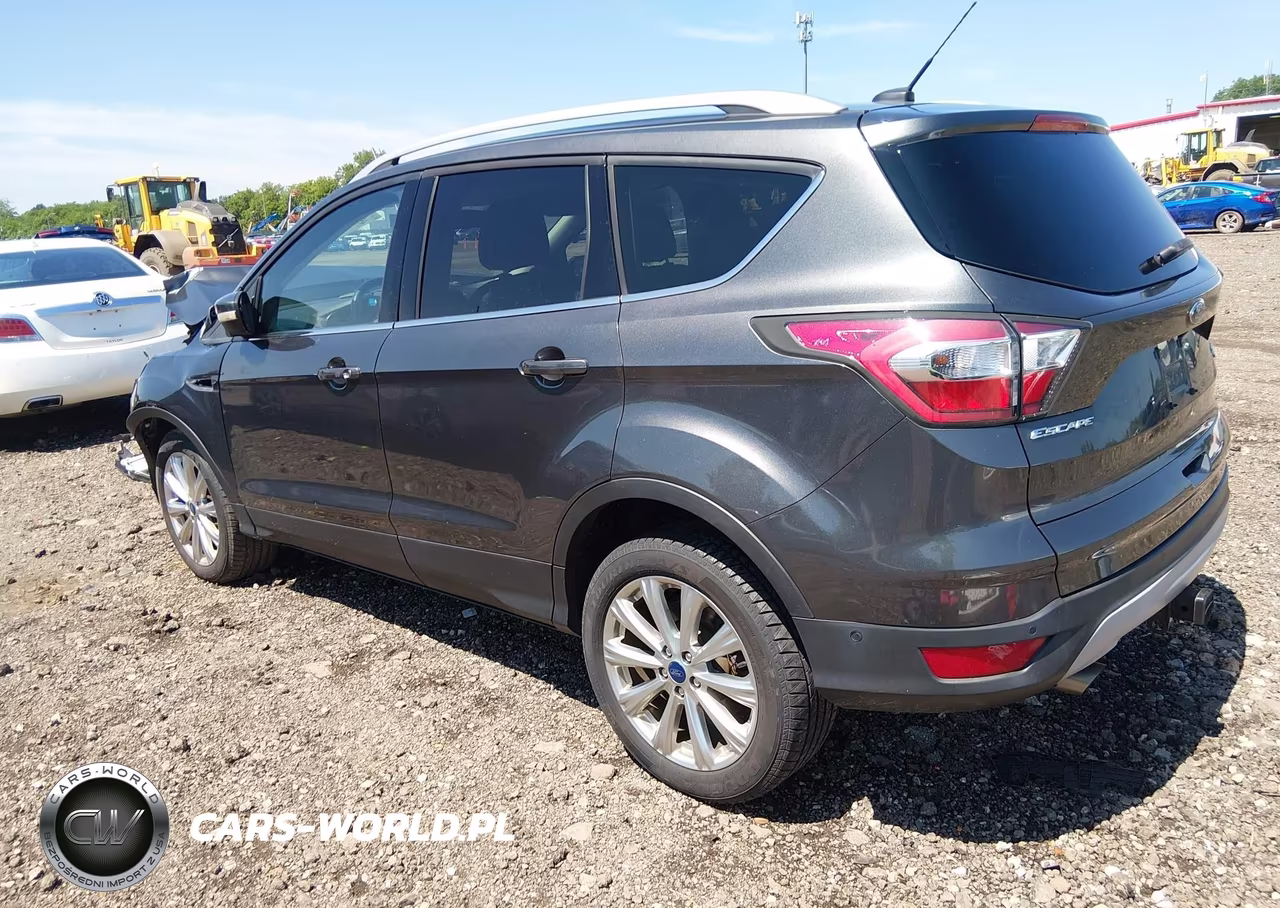 2017 Ford Escape Titanium VIN:1FMCU9J99HUA37759 - 3