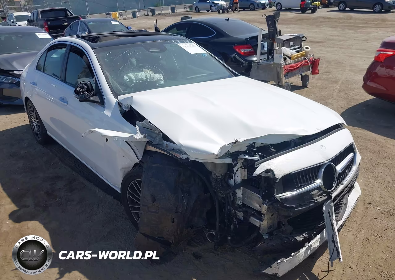 2024 Mercedes-Benz C 300 – zdjęcie 1 z 17