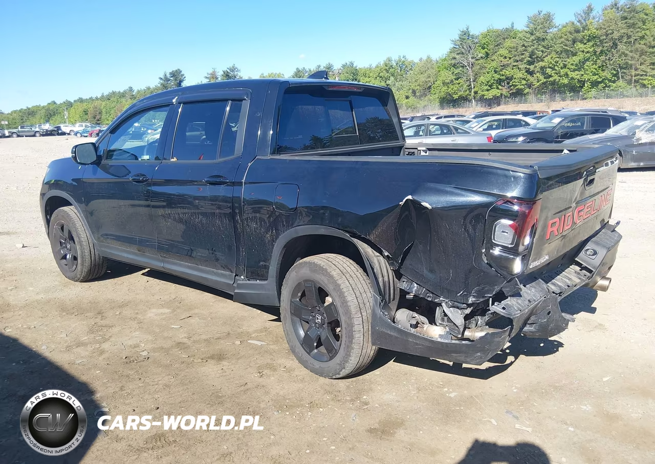 2024 Honda Ridgeline Black Edition VIN:5FPYK3F83RB000771 - 3