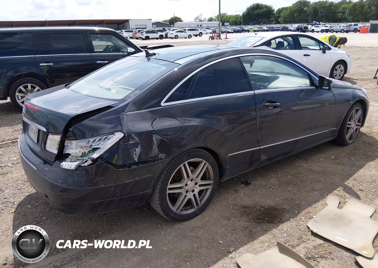 2010 Mercedes-Benz E 350 VIN:WDDKJ5GB9AF045503 - 4