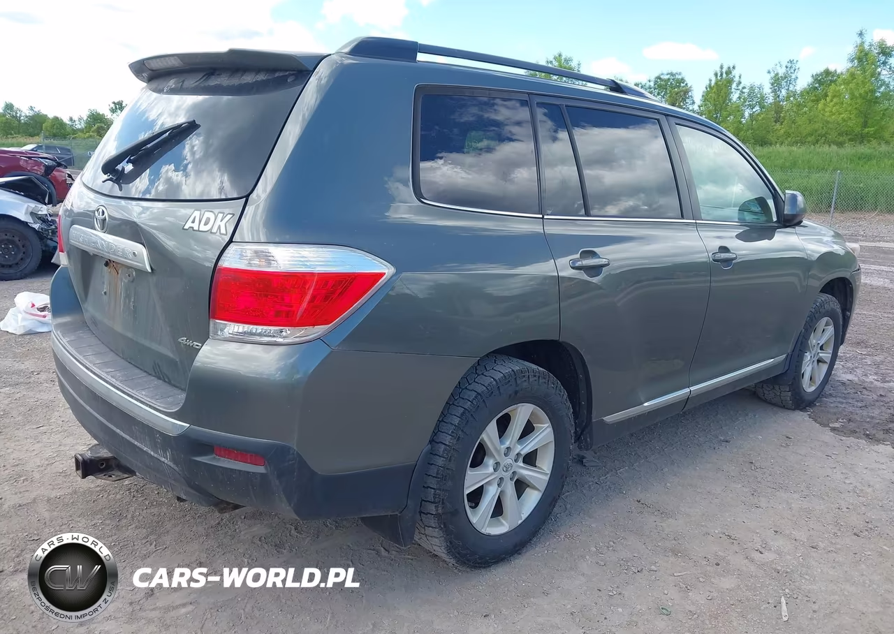 2012 Toyota Highlander Se V6 VIN:5TDBK3EHXCS148600 - 4