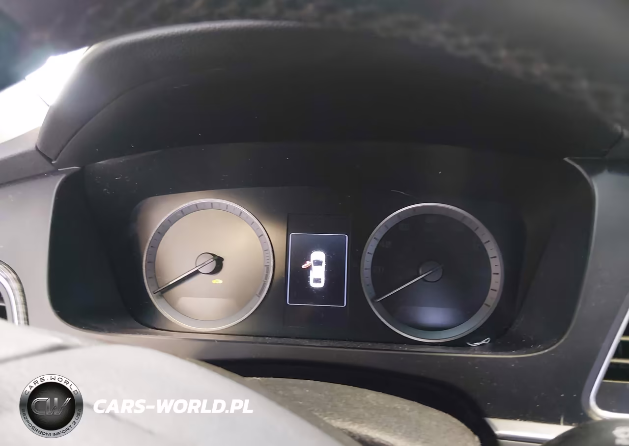 2015 Hyundai Sonata Limited VIN:5NPE34AF4FH135842 - 7