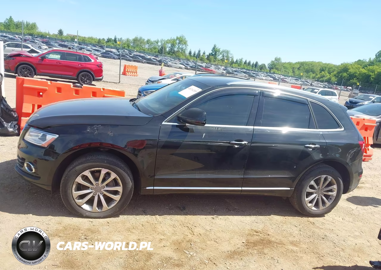 2016 Audi Q5 2.0T Premium VIN:WA1C2AFP3GA010182 - 14