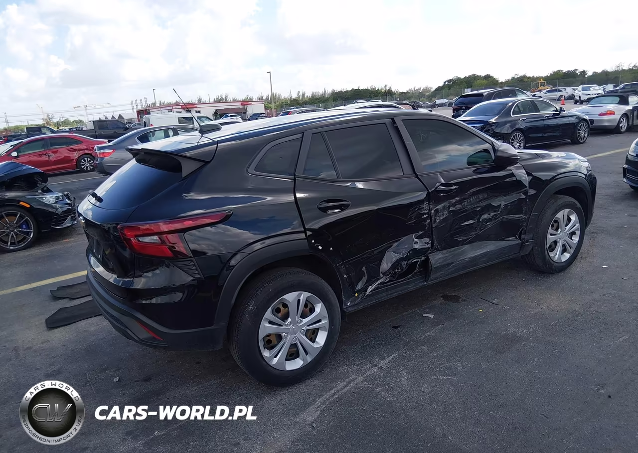 2024 Chevrolet Trax Fwd Sp VIN:KL77LFE27RC213295 - 4