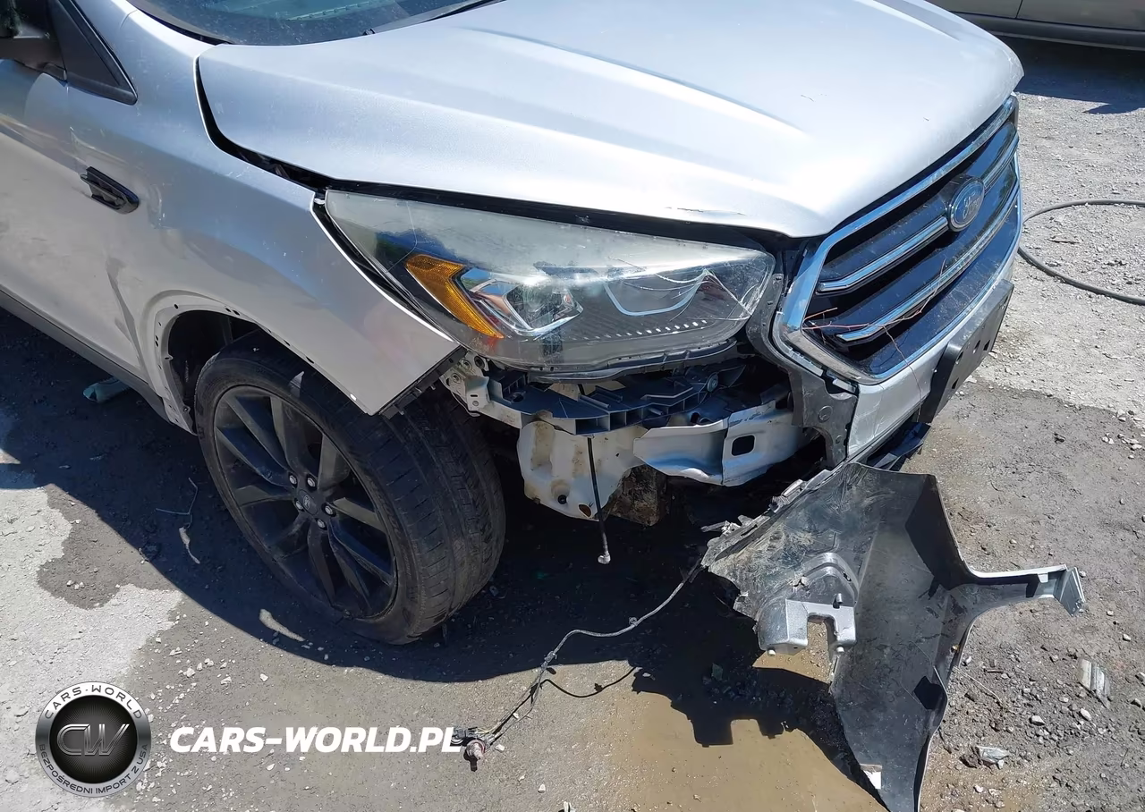 2019 Ford Escape Se VIN:1FMCU9GDXKUC06450 - 18