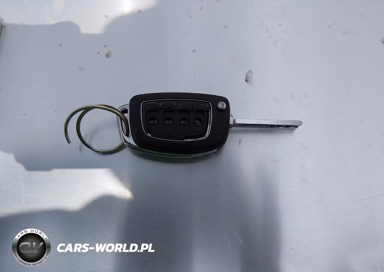 2015 Hyundai Santa Fe Sport 2.4L VIN:5XYZU3LBXFG281334 - 11