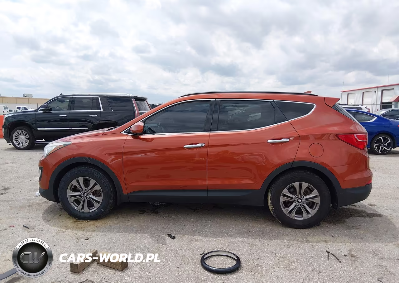 2015 Hyundai Santa Fe Sport 2.4L VIN:5XYZU3LBXFG281334 - 15