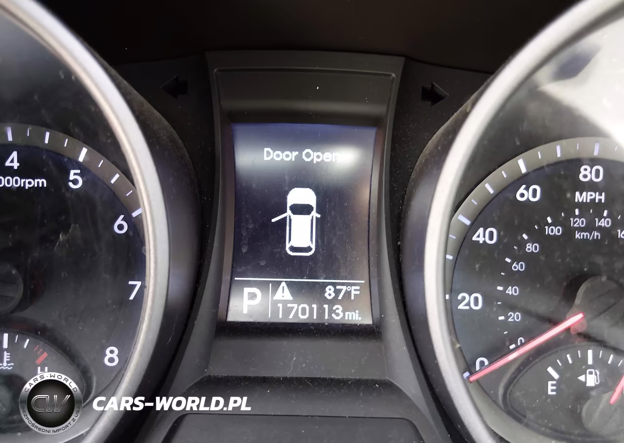 2015 Hyundai Santa Fe Sport 2.4L VIN:5XYZU3LBXFG281334 - 16