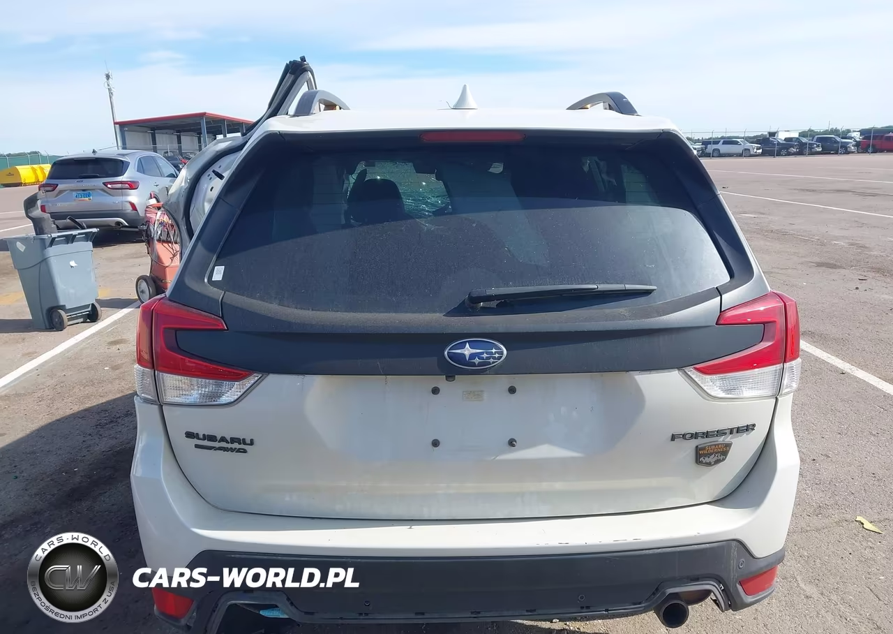 2023 Subaru Forester Wilderness VIN:JF2SKAMC8PH428067 - 17