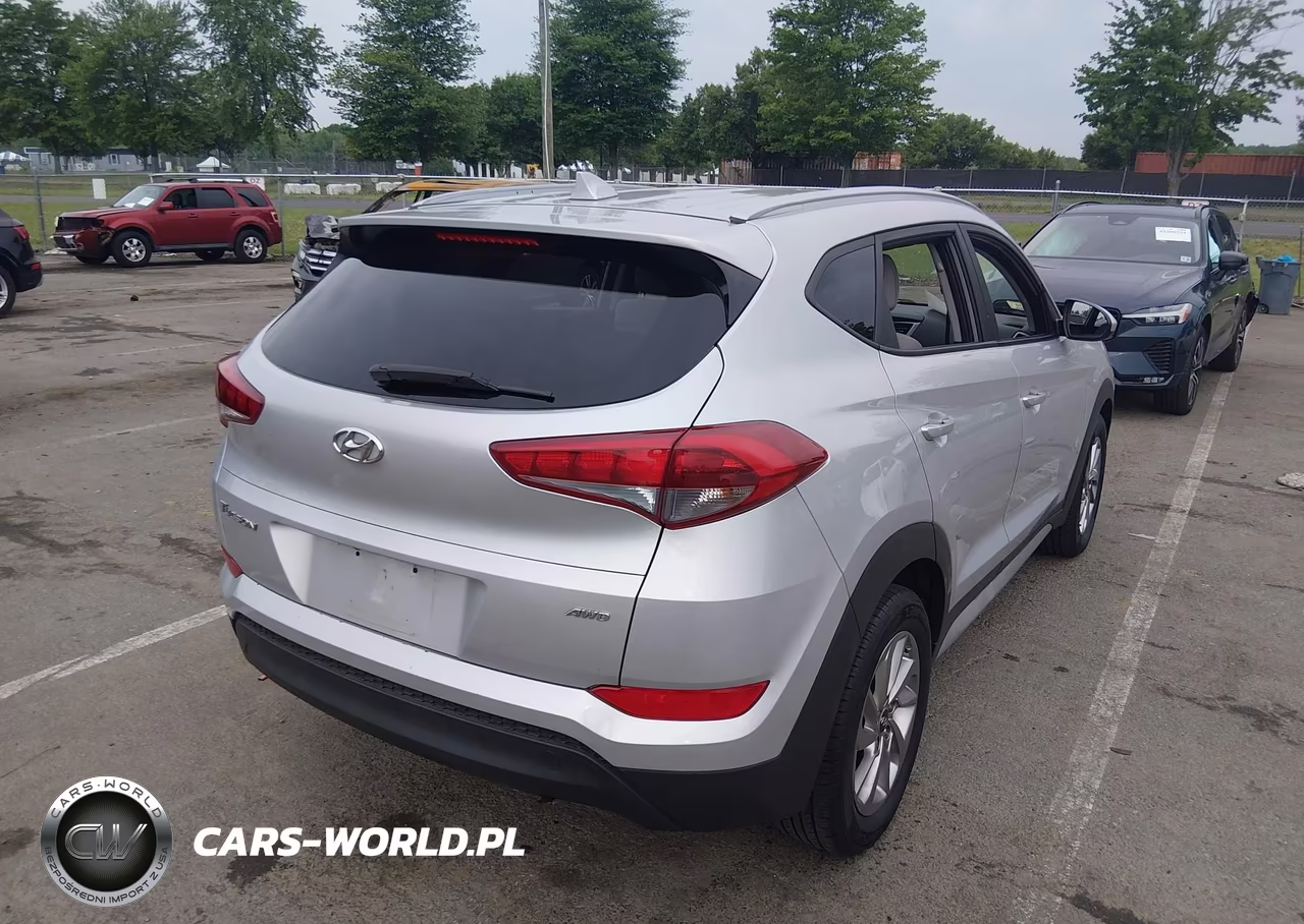 2018 Hyundai Tucson Sel VIN:KM8J3CA41JU680298 - 4