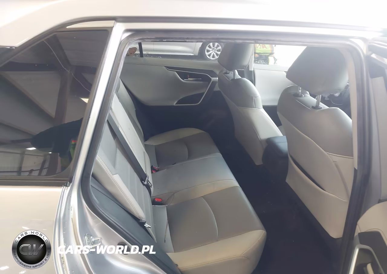 2023 Toyota Rav4 Limited VIN:2T3Y1RFV6PC217390 - 8