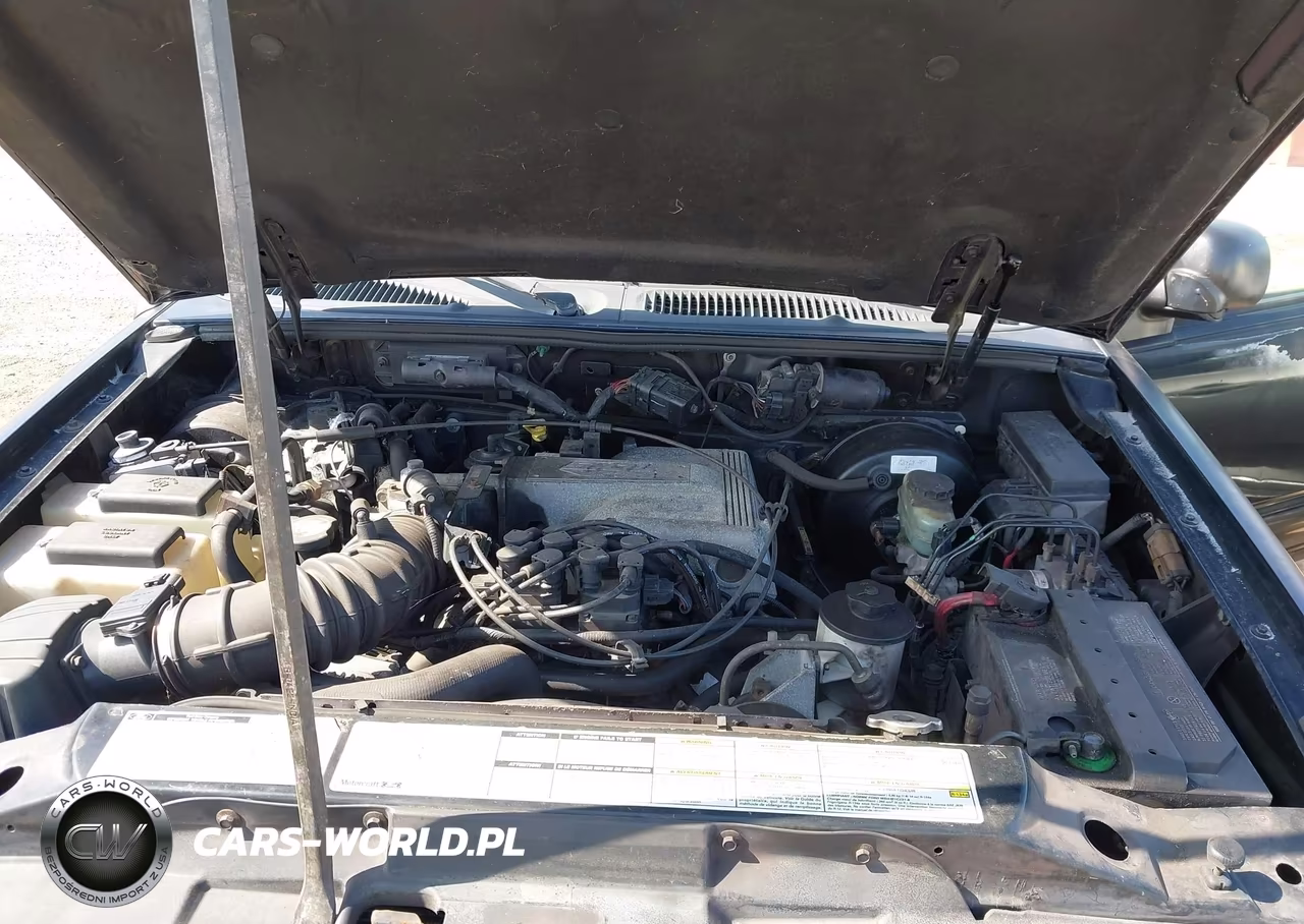 2000 Ford Explorer Xlt VIN:1FMZU63PXYZC25701 - 10