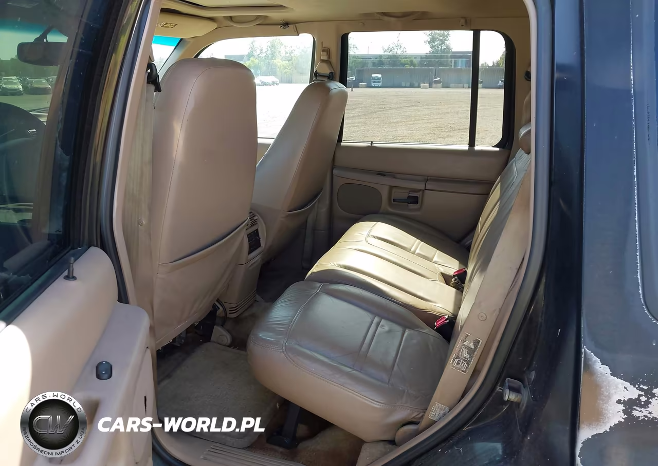 2000 Ford Explorer Xlt VIN:1FMZU63PXYZC25701 - 8