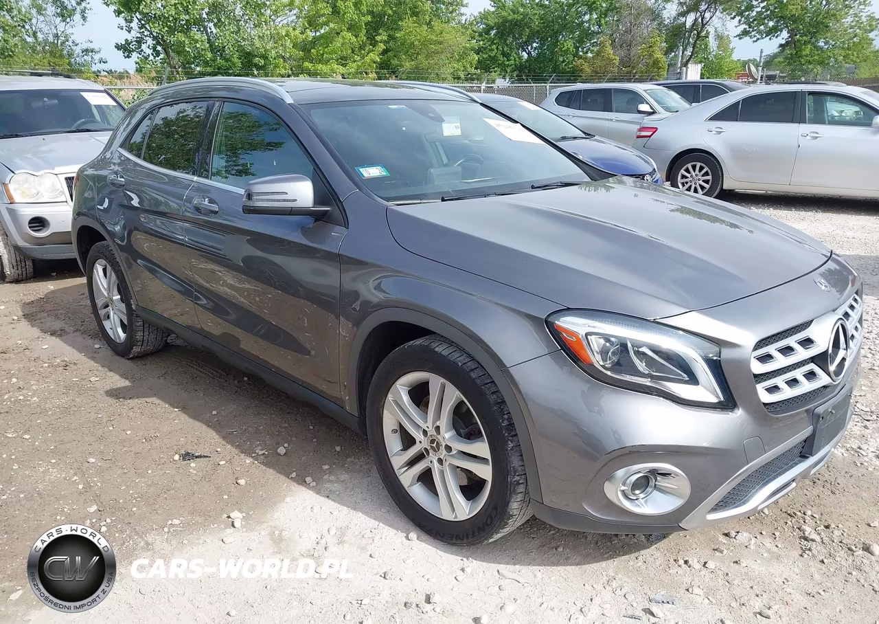 2018 Mercedes-Benz Gla 250 4Matic – zdjęcie 1 z 16