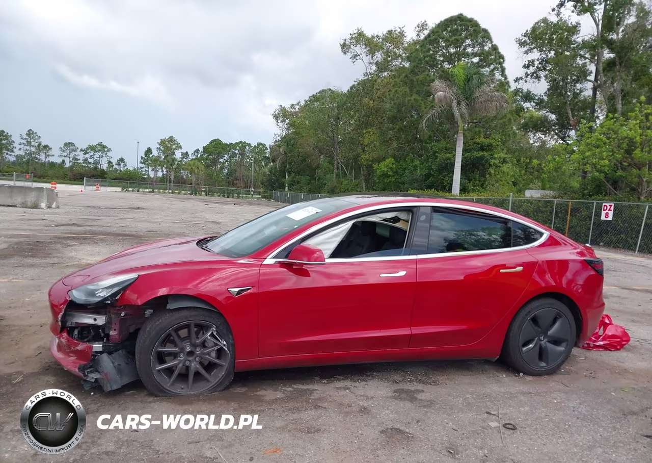 2018 Tesla Model 3 Long Range-Mid Range VIN:5YJ3E1EA8JF016777 - 13