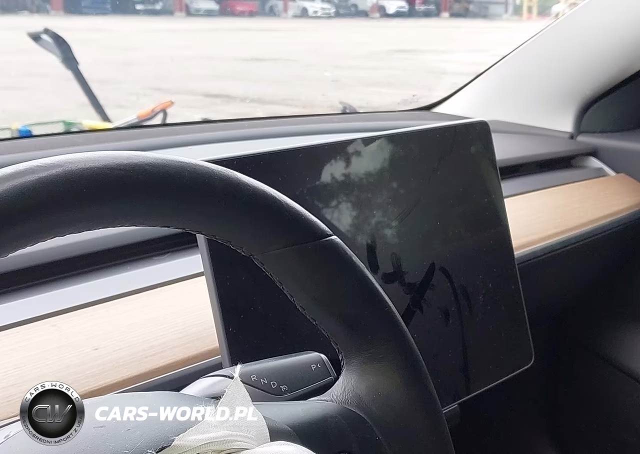 2018 Tesla Model 3 Long Range-Mid Range VIN:5YJ3E1EA8JF016777 - 14