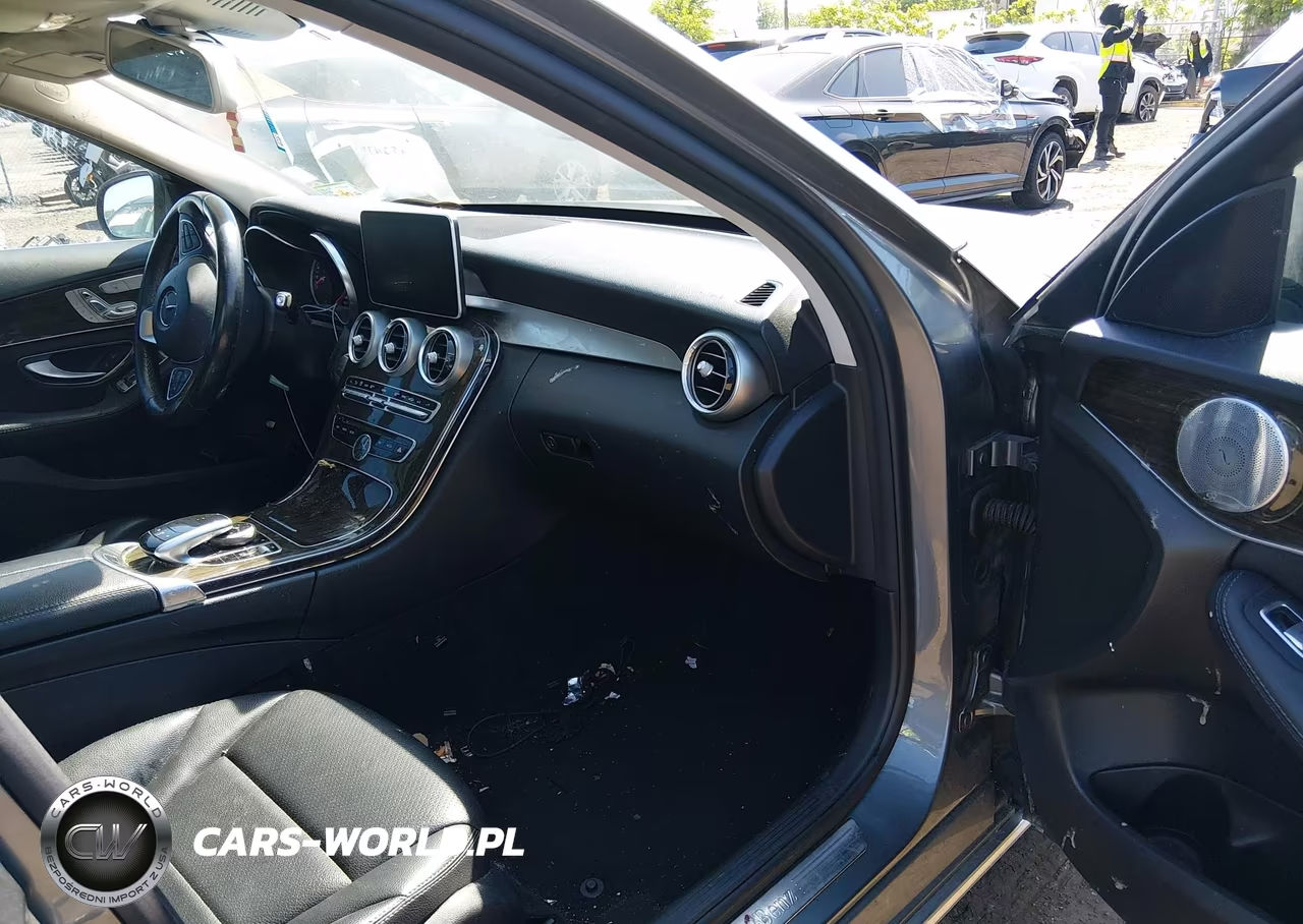 2018 Mercedes-Benz C 300 4Matic VIN:55SWF4KB5JU245456 - 5