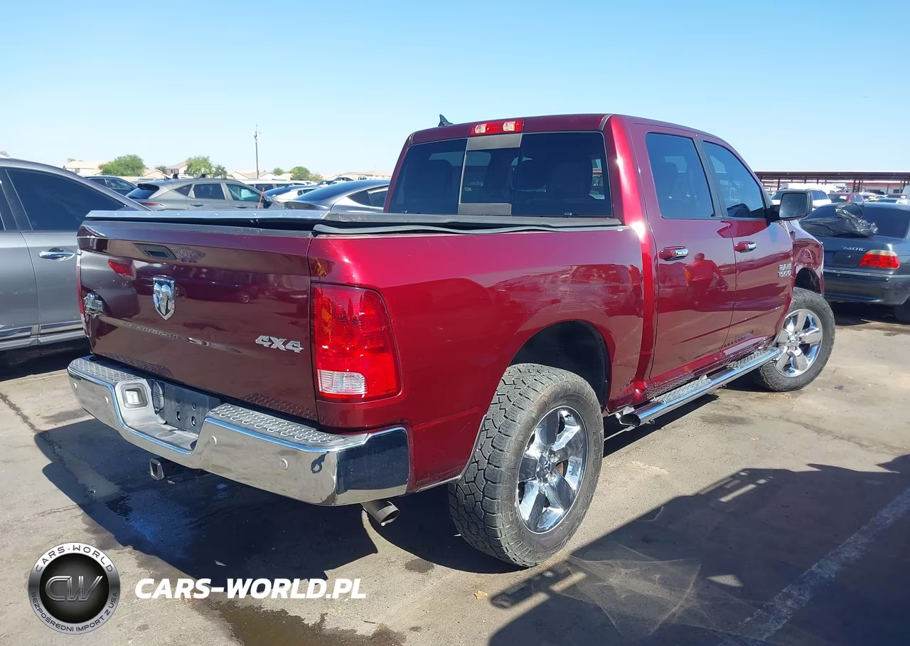 2018 Ram 1500 Big Horn 4X4 5'7 Box VIN:1C6RR7LG9JS218224 - 4