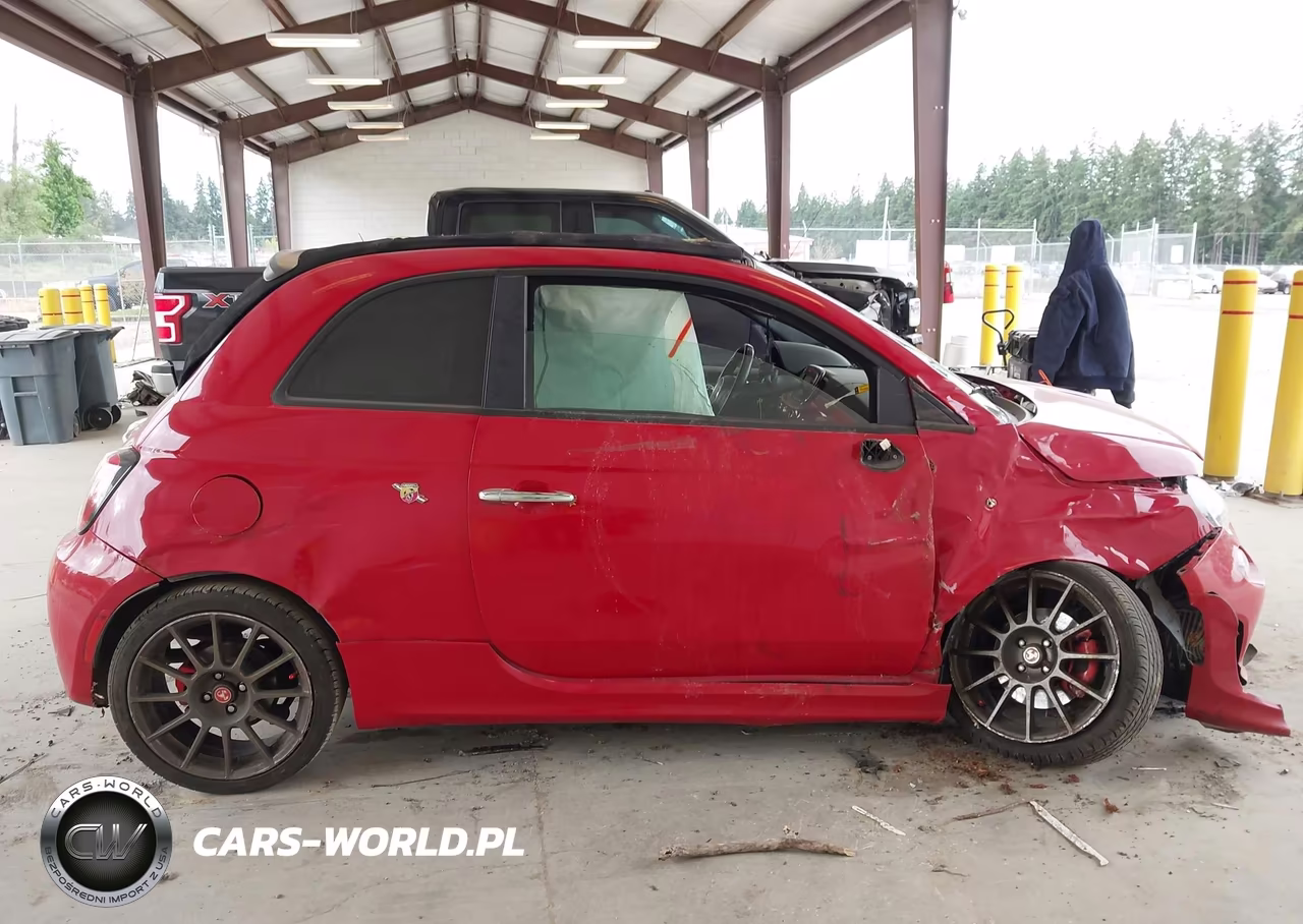 2017 Fiat 500C Abarth VIN:3C3CFFJH8HT526320 - 12