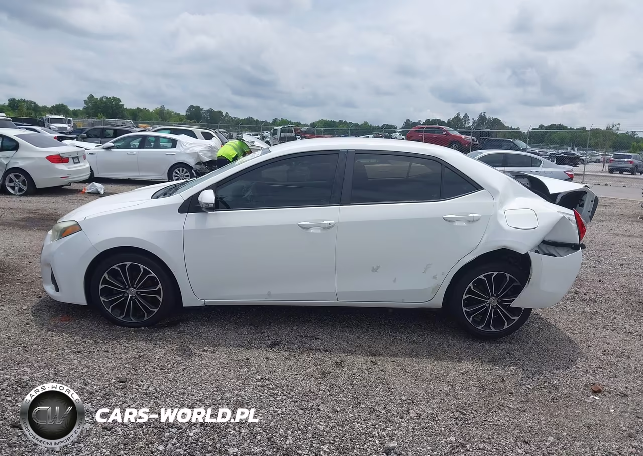 2016 Toyota Corolla S Plus VIN:5YFBURHE4GP520686 - 14
