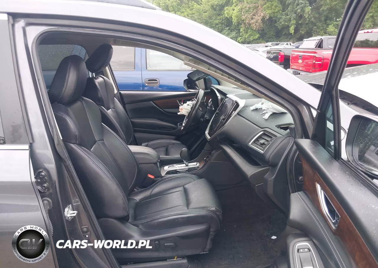 2024 Subaru Ascent Touring 7-Passenger VIN:4S4WMAWD3R3418820 - 5
