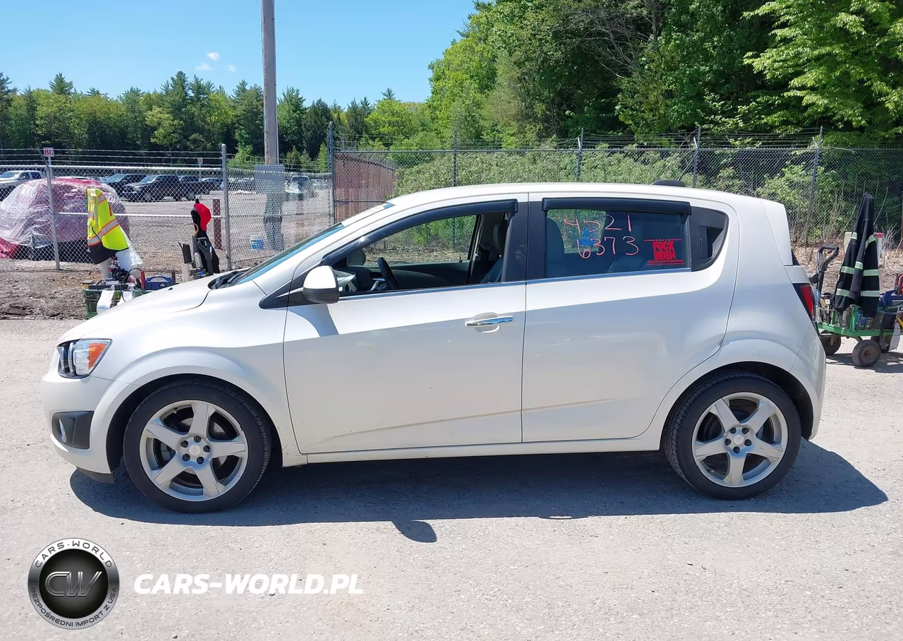 2015 Chevrolet Sonic Ltz VIN:1G1JE6SB0F4135416 - 12