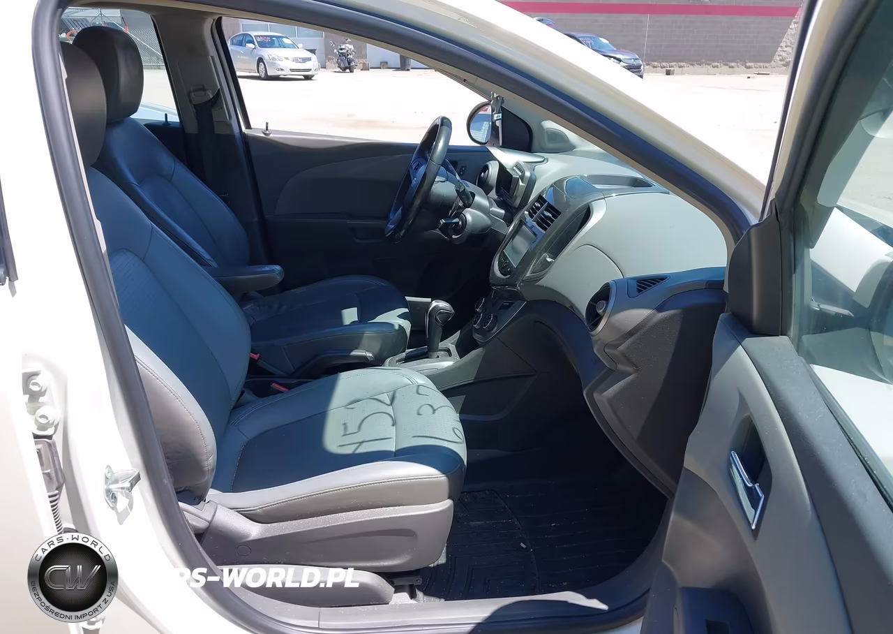 2015 Chevrolet Sonic Ltz VIN:1G1JE6SB0F4135416 - 5