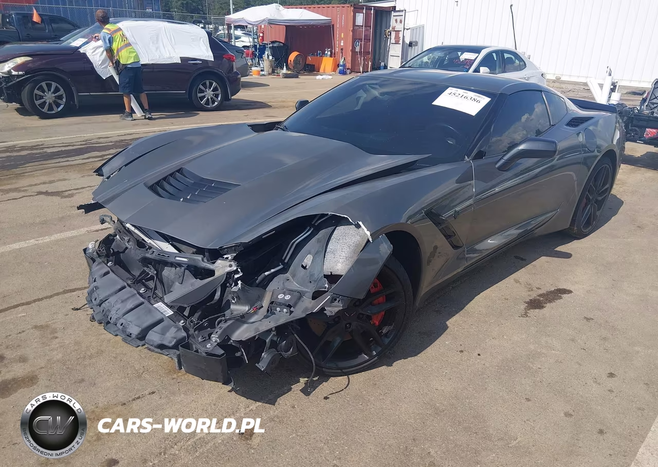 2016 Chevrolet Corvette Stingray Z51 VIN:1G1YH2D75G5111695 - 2