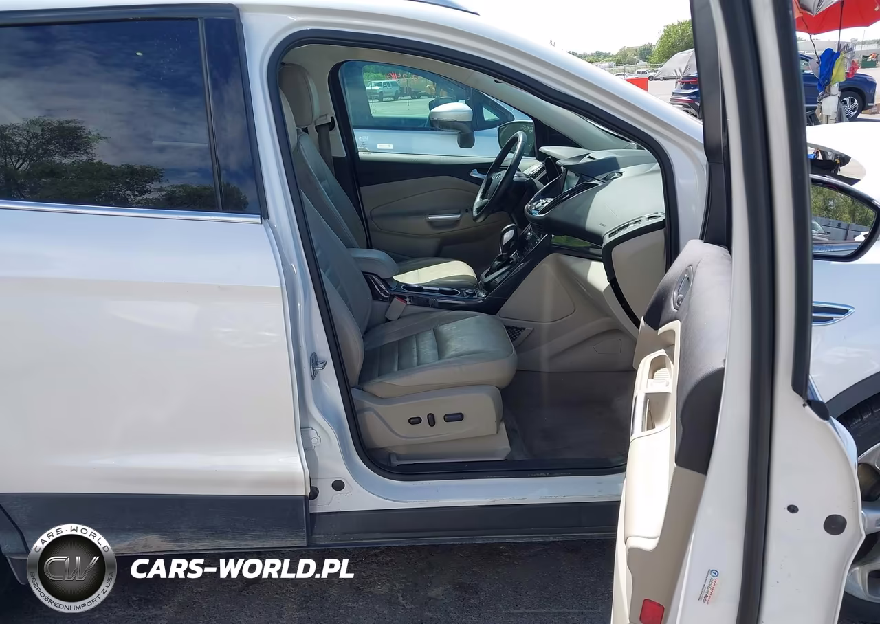 2015 Ford Escape Titanium VIN:1FMCU9J99FUB62290 - 5