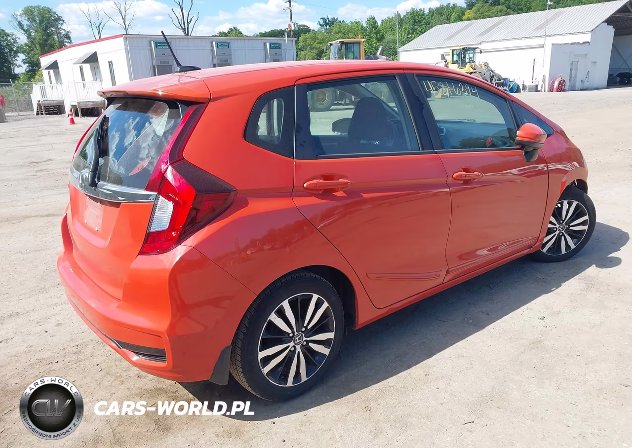 2018 Honda Fit Ex VIN:3HGGK5H86JM702033 - 4