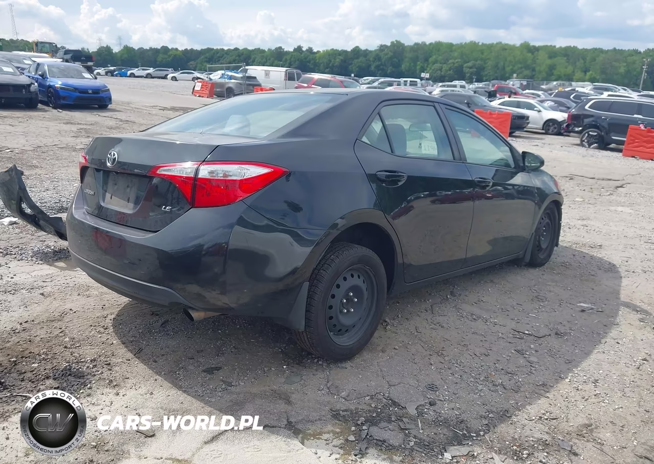 2016 Toyota Corolla Le VIN:2T1BURHE1GC618963 - 4