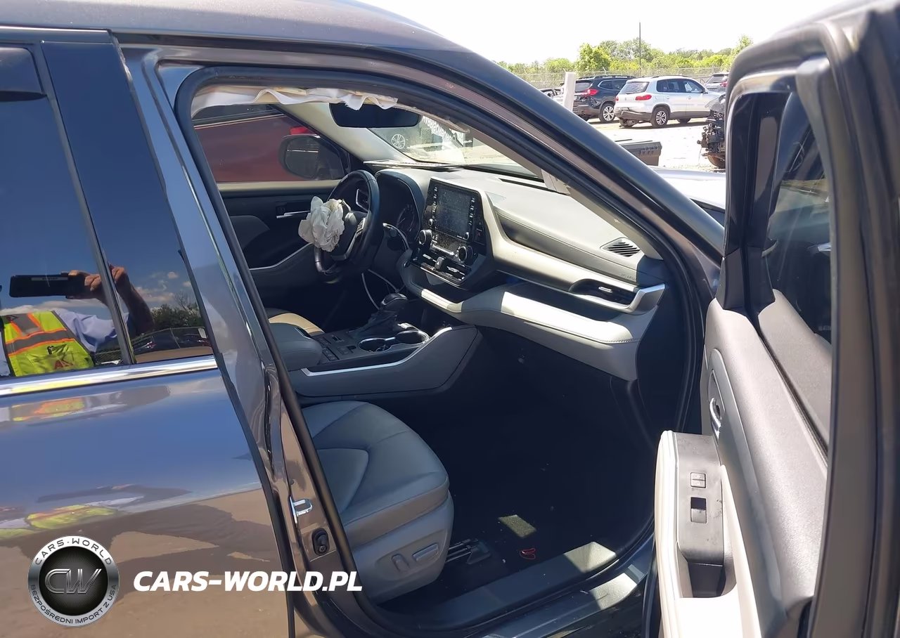 2022 Toyota Highlander Xle VIN:5TDGZRBH7NS175894 - 5