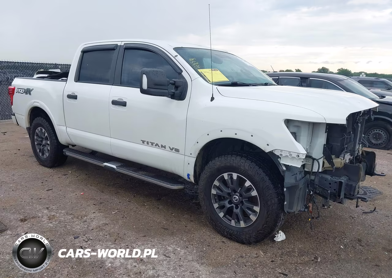 2018 Nissan Titan Pro-4X – zdjęcie 1 z 16