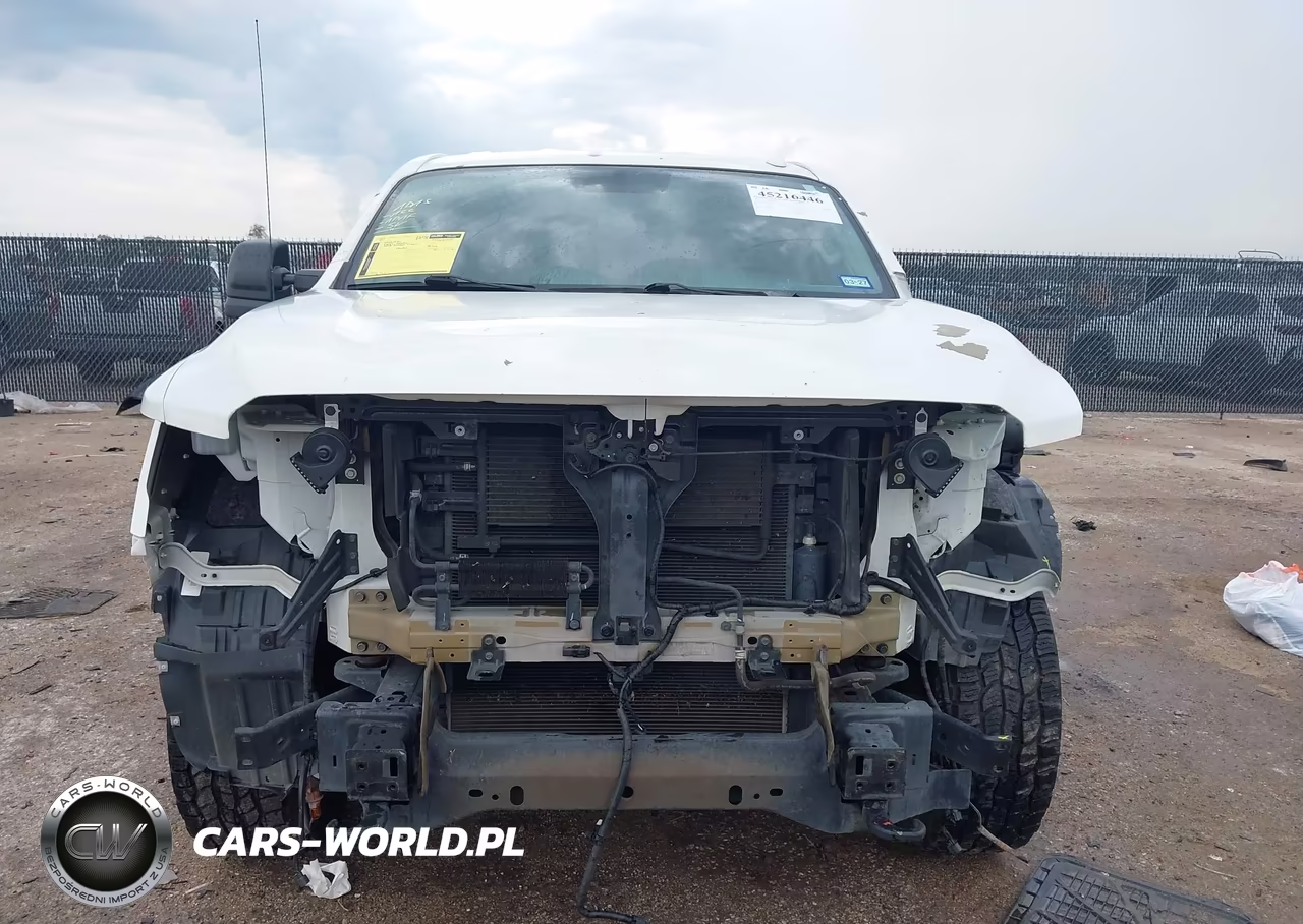 2018 Nissan Titan Pro-4X VIN:1N6AA1E57JN513257 - 12