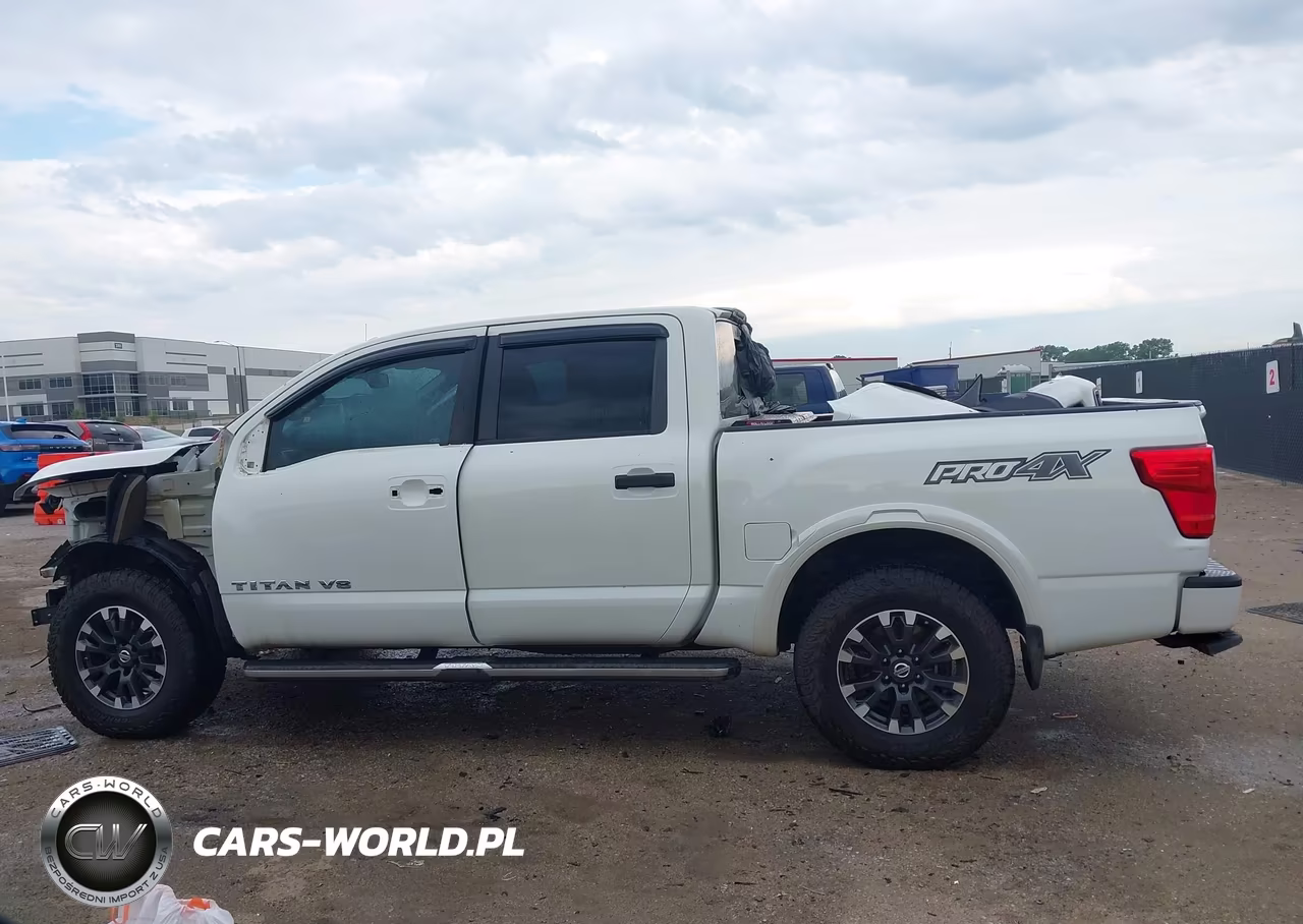2018 Nissan Titan Pro-4X VIN:1N6AA1E57JN513257 - 14
