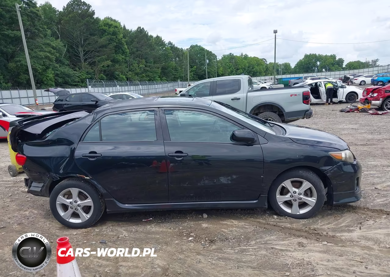 2011 Toyota Corolla S VIN:2T1BU4EE2BC644598 - 12