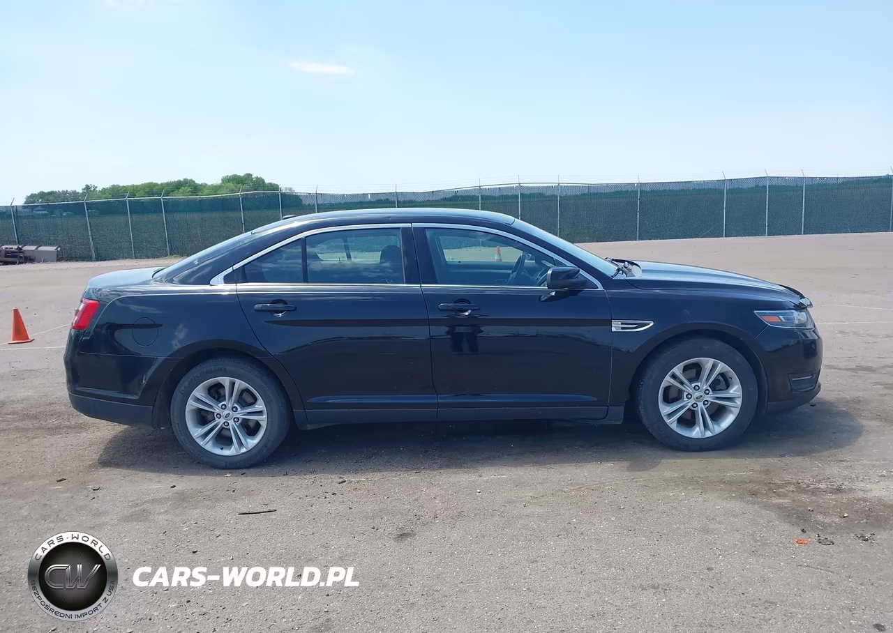 2018 Ford Taurus Sel VIN:1FAHP2E83JG124741 - 13