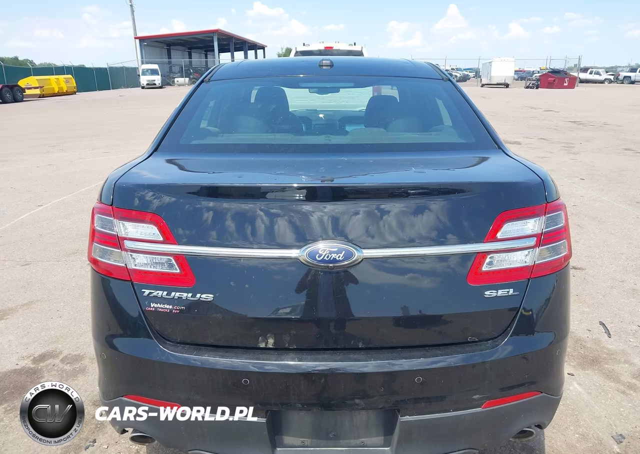 2018 Ford Taurus Sel VIN:1FAHP2E83JG124741 - 16