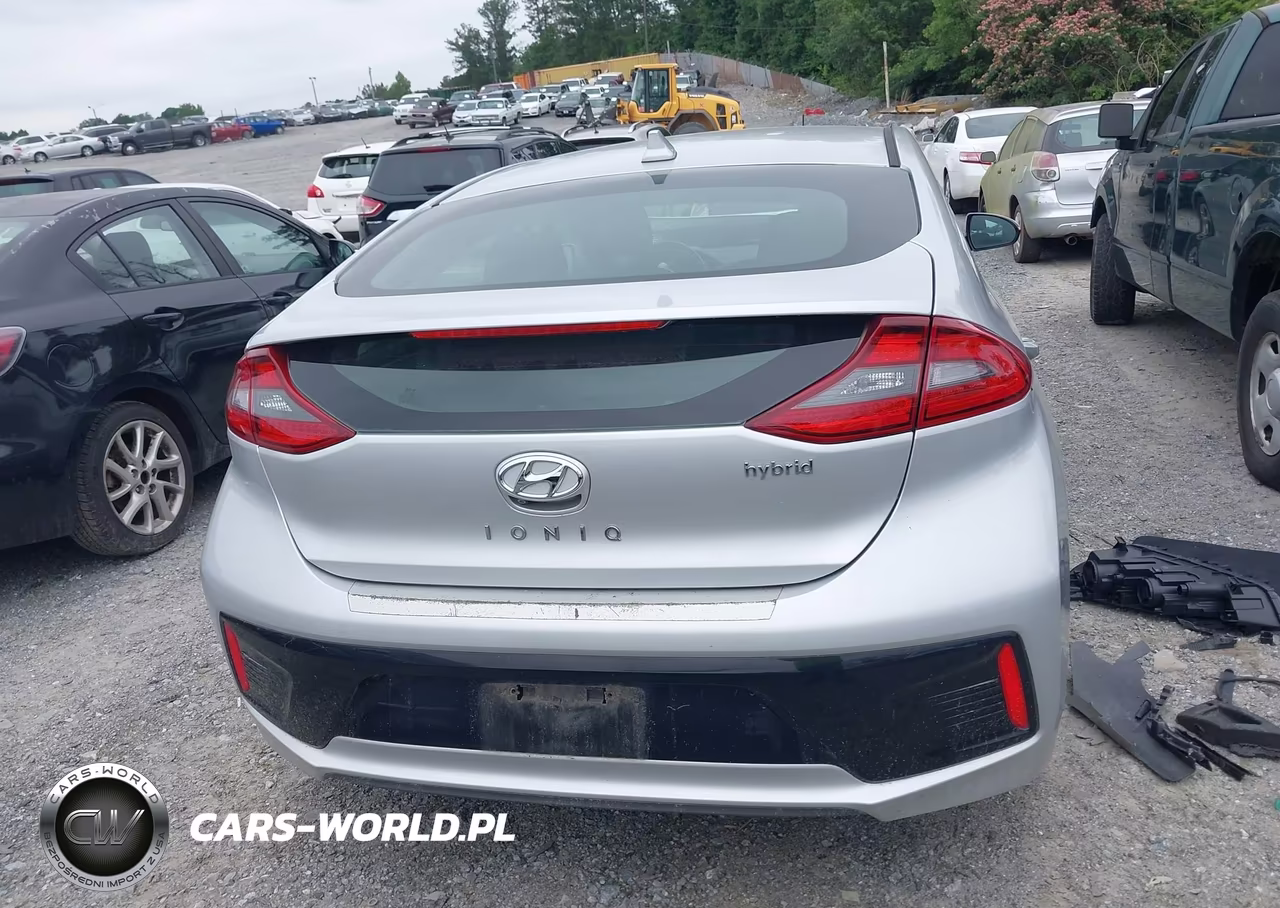 2018 Hyundai Ioniq Hybrid Sel VIN:KMHC75LC9JU073949 - 16