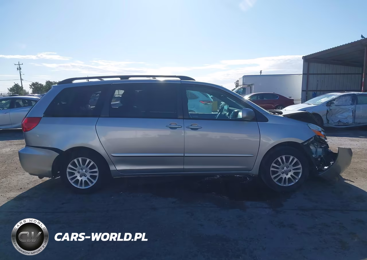 2010 Toyota Sienna Xle VIN:5TDYK4CC4AS318843 - 13