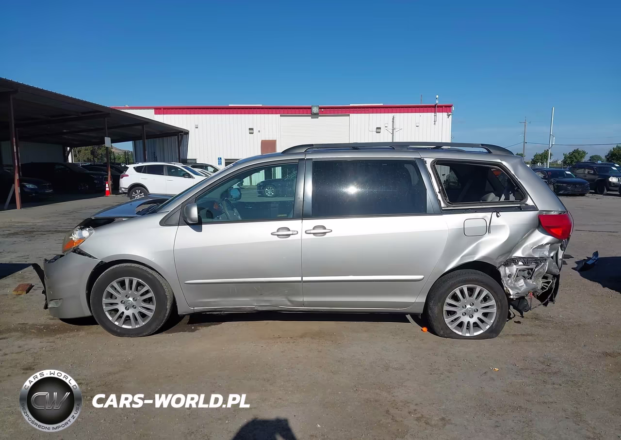 2010 Toyota Sienna Xle VIN:5TDYK4CC4AS318843 - 14
