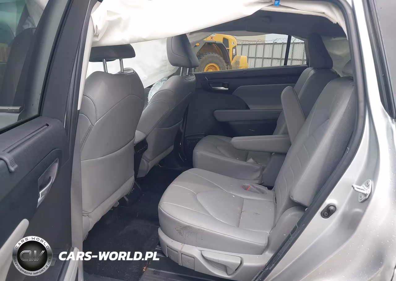 2023 Toyota Highlander Xle VIN:5TDKDRAH8PS516880 - 8