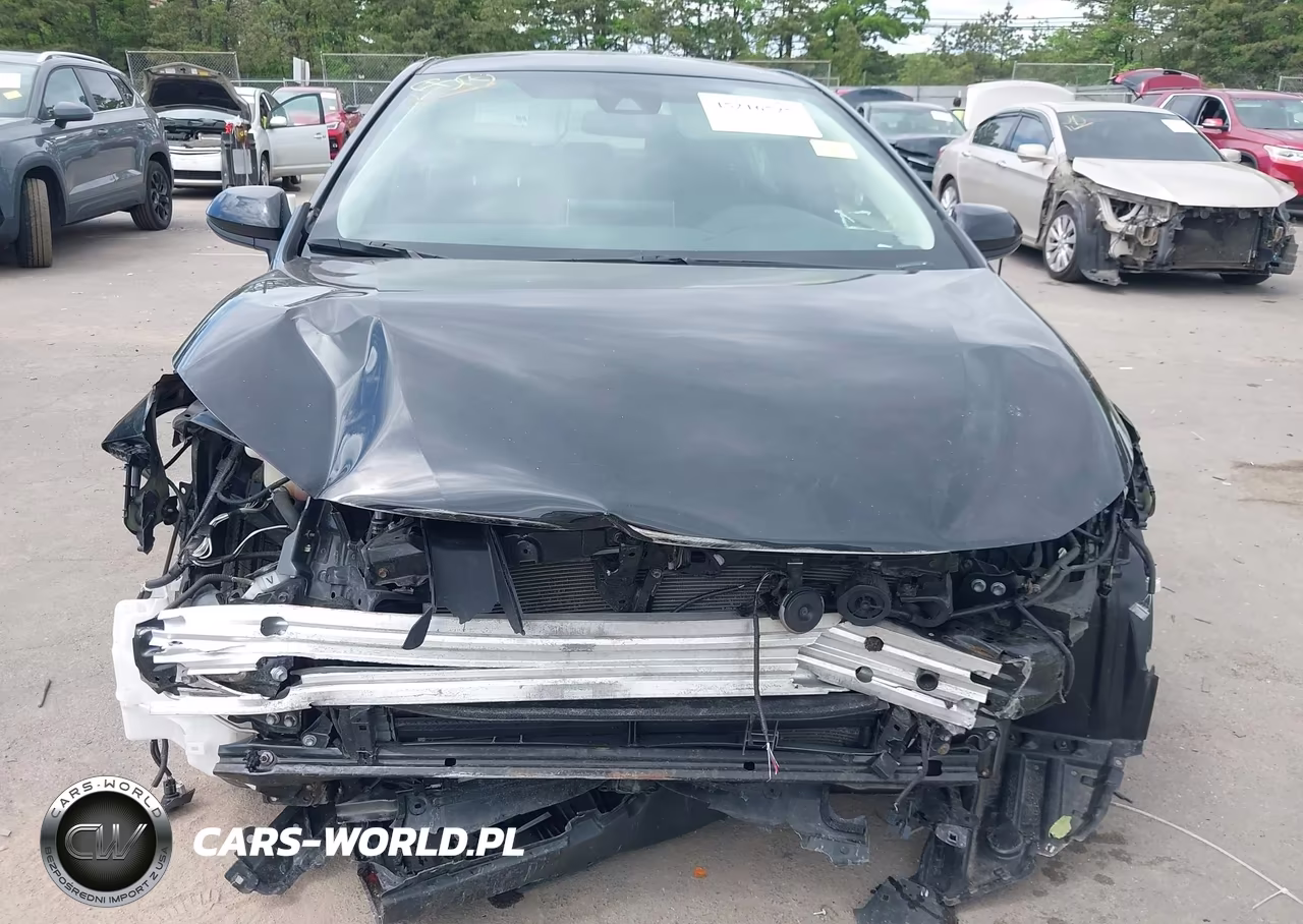 2020 Toyota Corolla Hybrid Le VIN:JTDEBRBE6LJ018160 - 13
