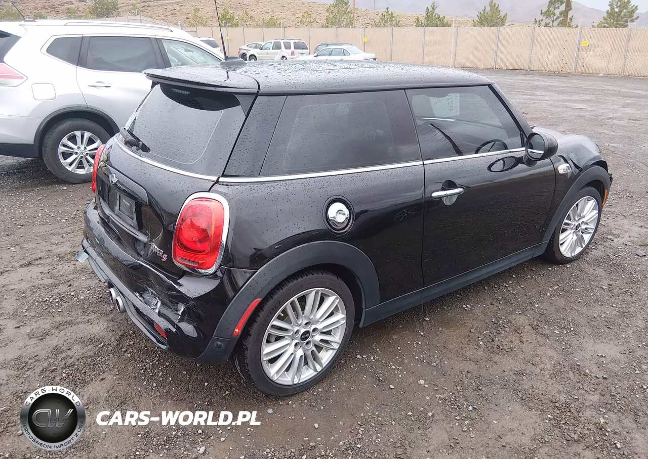 2018 Mini Hardtop Cooper S VIN:WMWXP7C58J2A48393 - 4