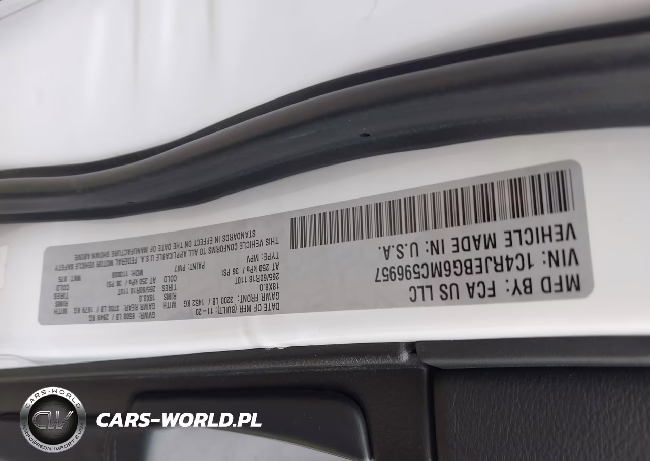2021 Jeep Grand Cherokee Limited 4X2 VIN:1C4RJEBG6MC596957 - 9