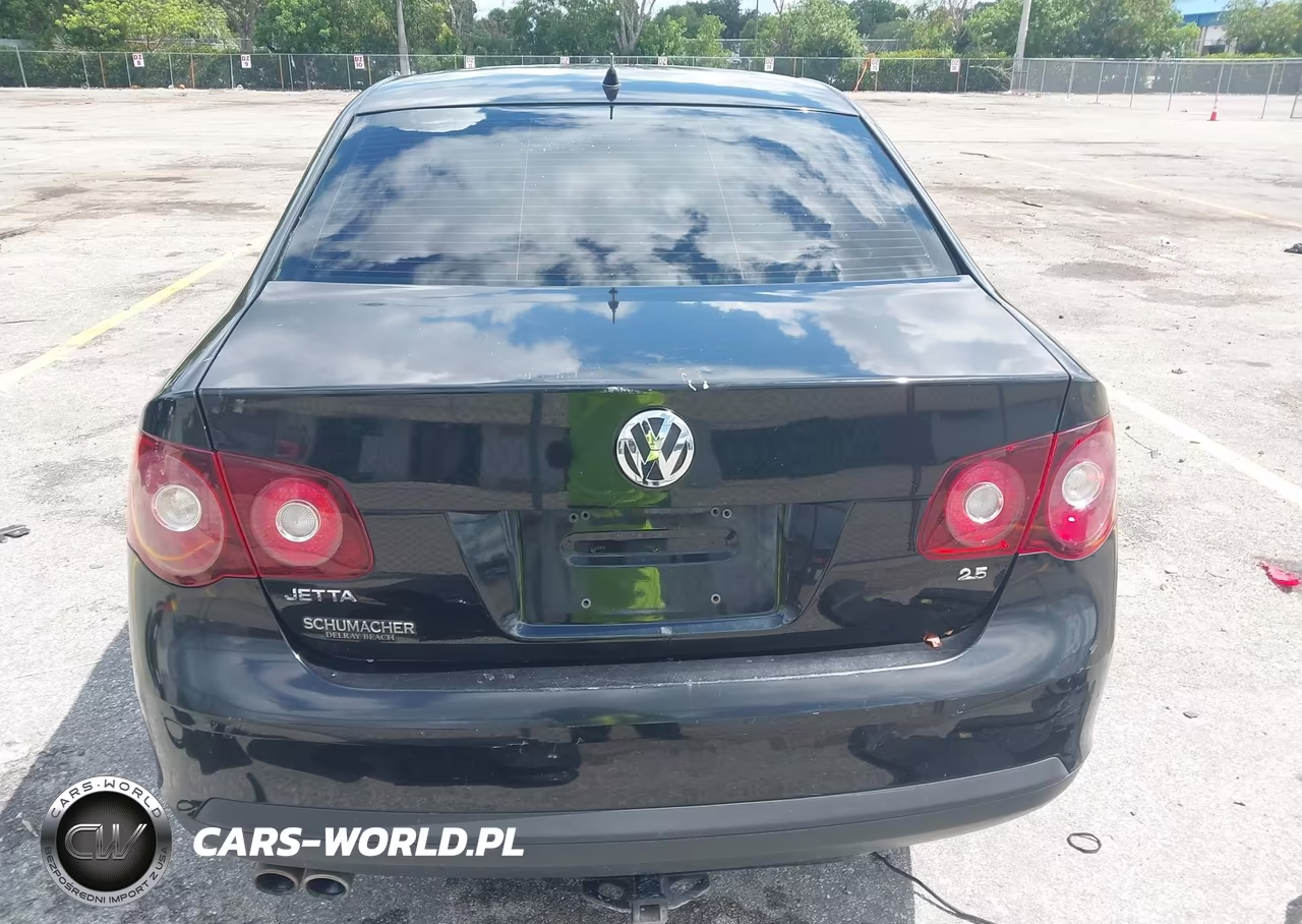 2010 Volkswagen Jetta Limited Edition VIN:3VWRX7AJ4AM157853 - 17