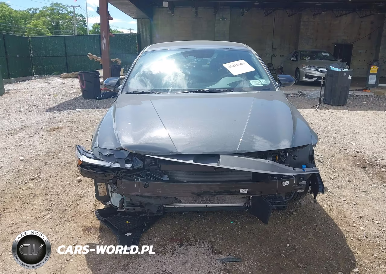 2025 Hyundai Elantra Sel Sport VIN:KMHLM4DG0SU021129 - 13